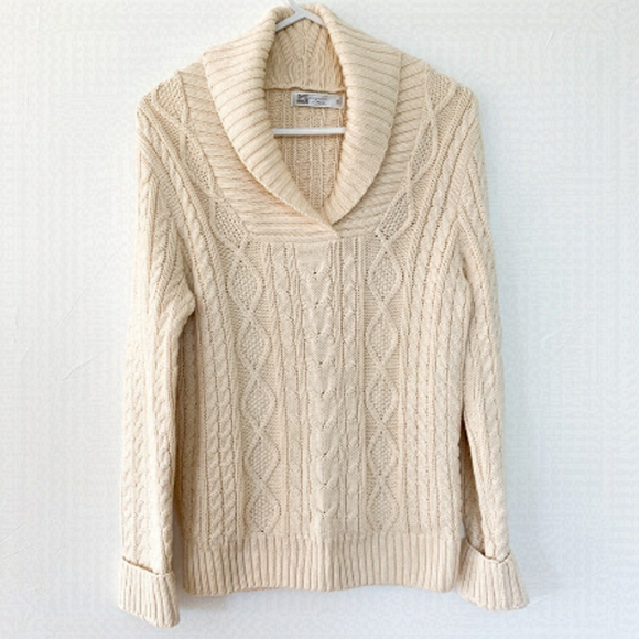 Sweaters - Cotton Pullover.